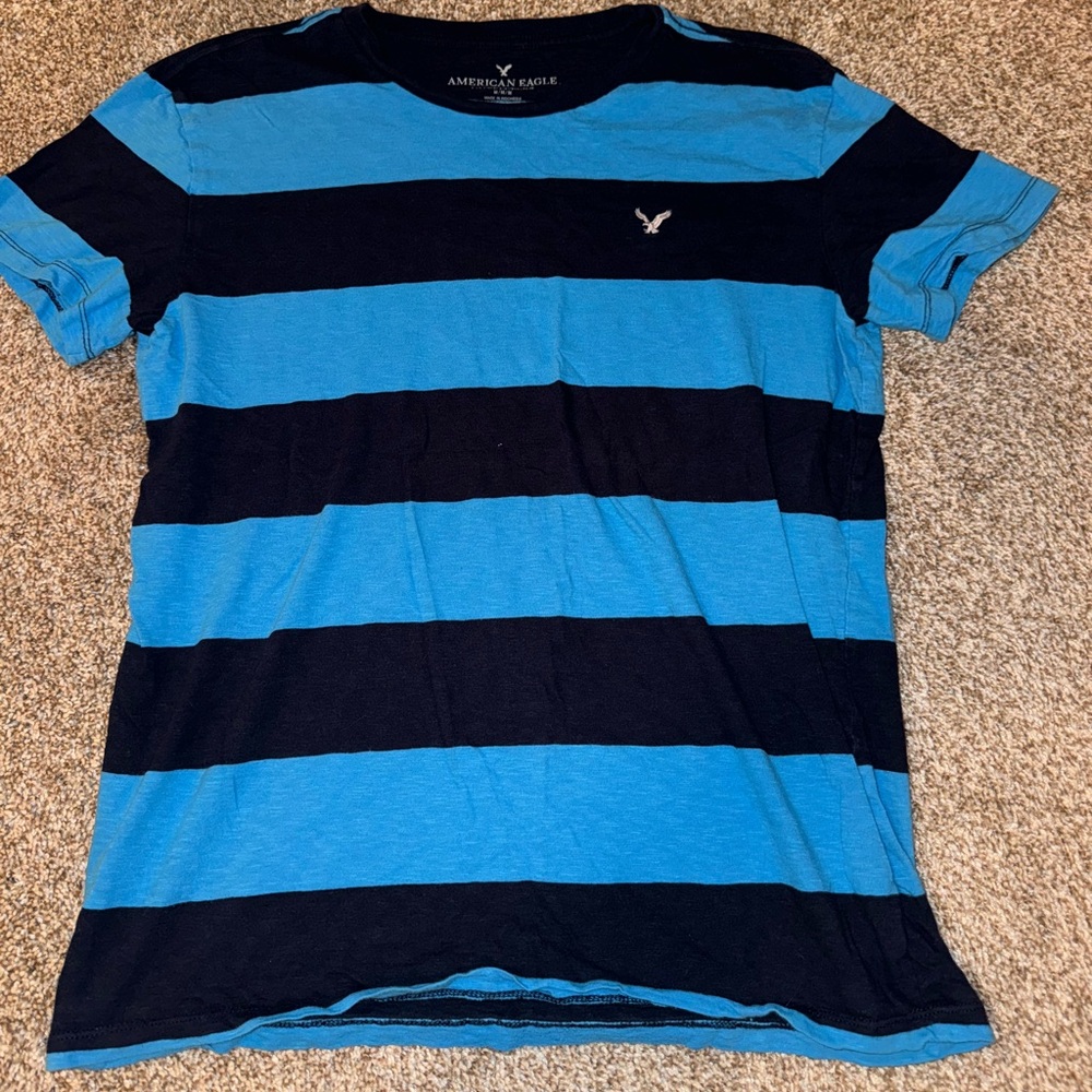 American Eagle Men’s Blue & Navy Striped T-Shirt